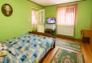 Casă individuală, teren generos de 1.348mp, poziție centrală, Giarmata