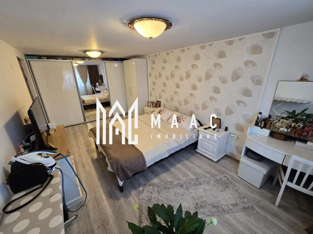 Casa 7 camere 3 bai 2 intrari Zona Garii