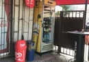 Spatiu com casa - Sos Petricani