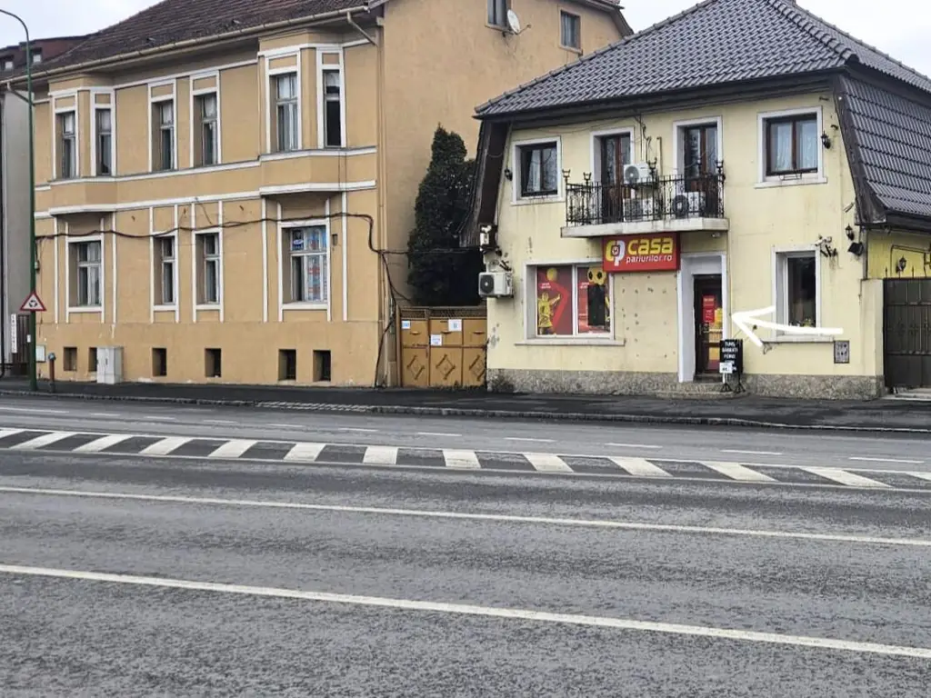 Spațiu comercial de închiriat 62 mp zona Bartolomeu Str Lungă