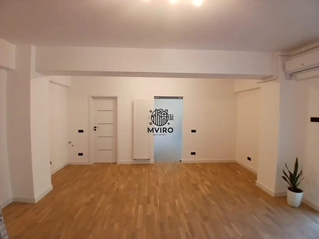 Studio elegant de închiriat, Piaţa Unirii – ideal pentru birou