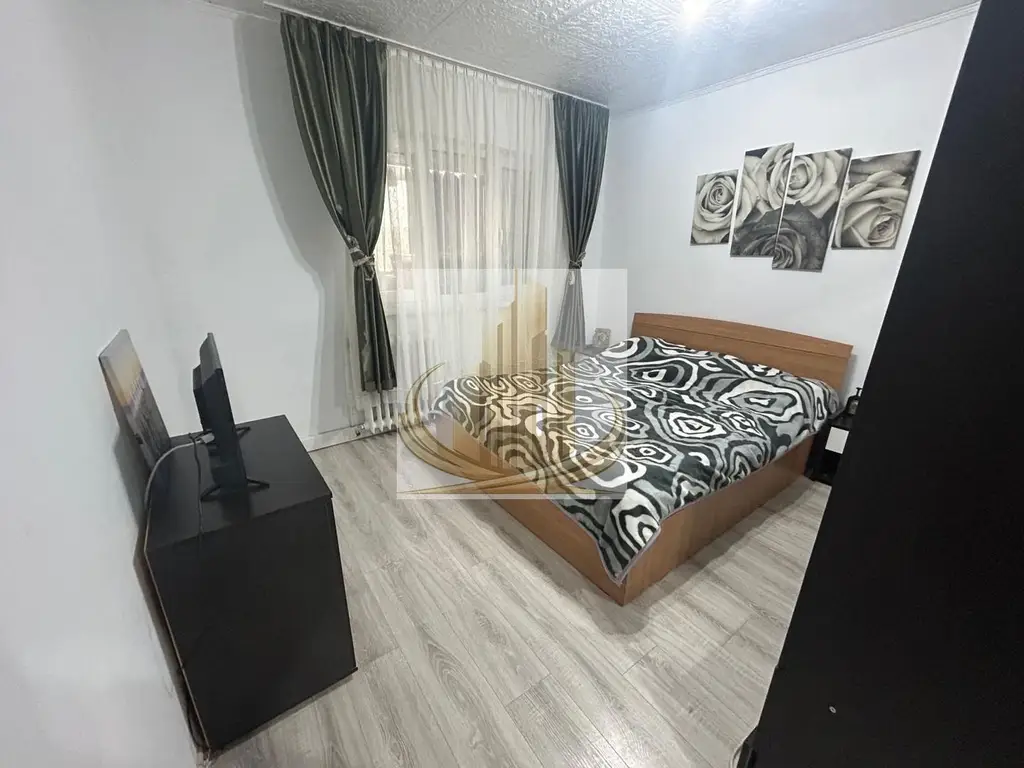 Apartament 5 camere 100mp Zona Padurea Verde