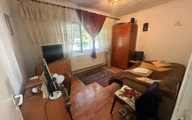 Apartament de vânzare cu 2 camere/scoala nr. 8