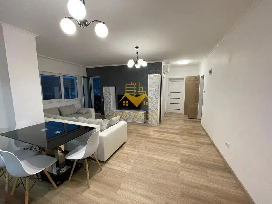 2 camere, Modern, Parcare, Bloc nou, Zona Sesul de Sus,Profi, Floresti