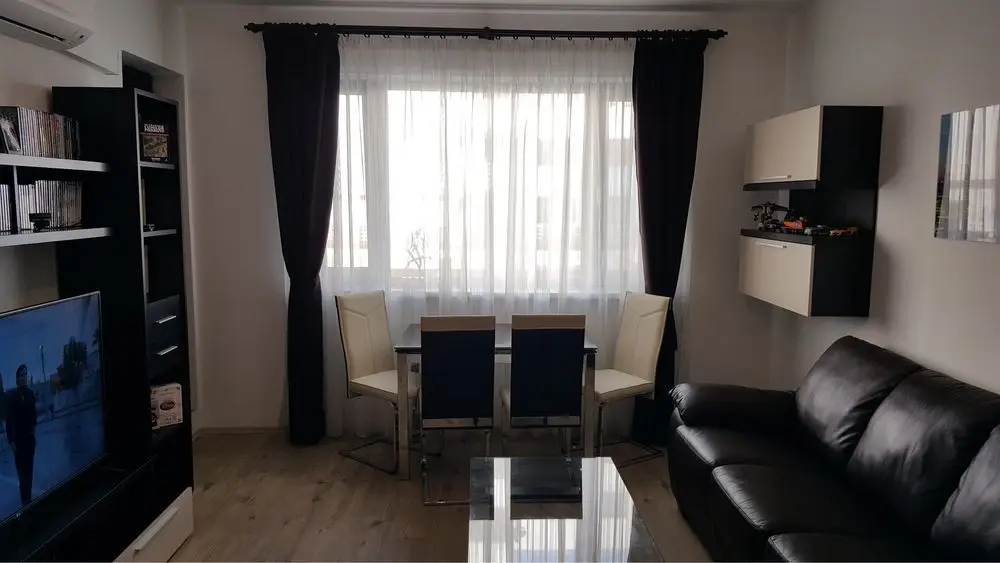 Apartament 3 camere padurea Baneasa, parter, gradina cu loc de parcare