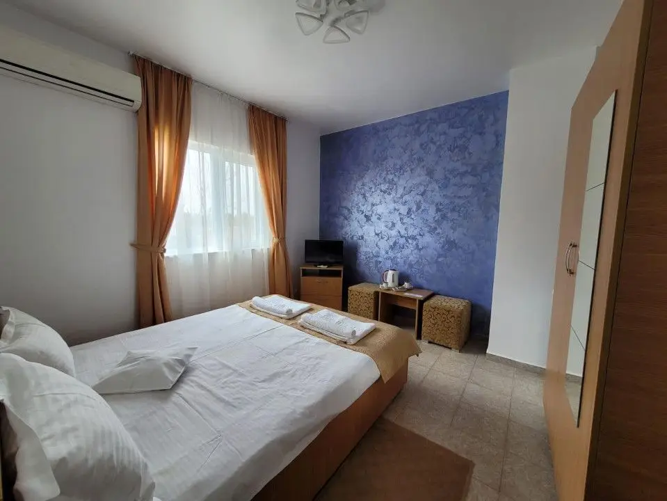 Vama Veche - Vila Sophia - Vânzare pensiune P+1E la cheie.