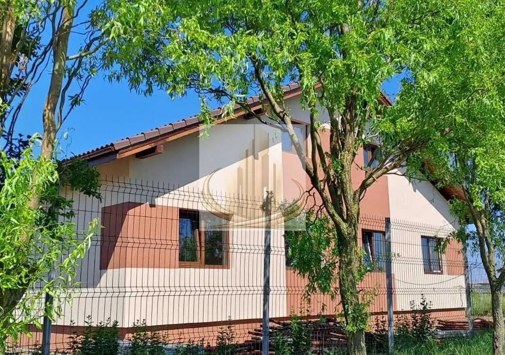 Duplex de vânzare Sacalaz | 110 mp utili | 3 Camere  | 360 Teren