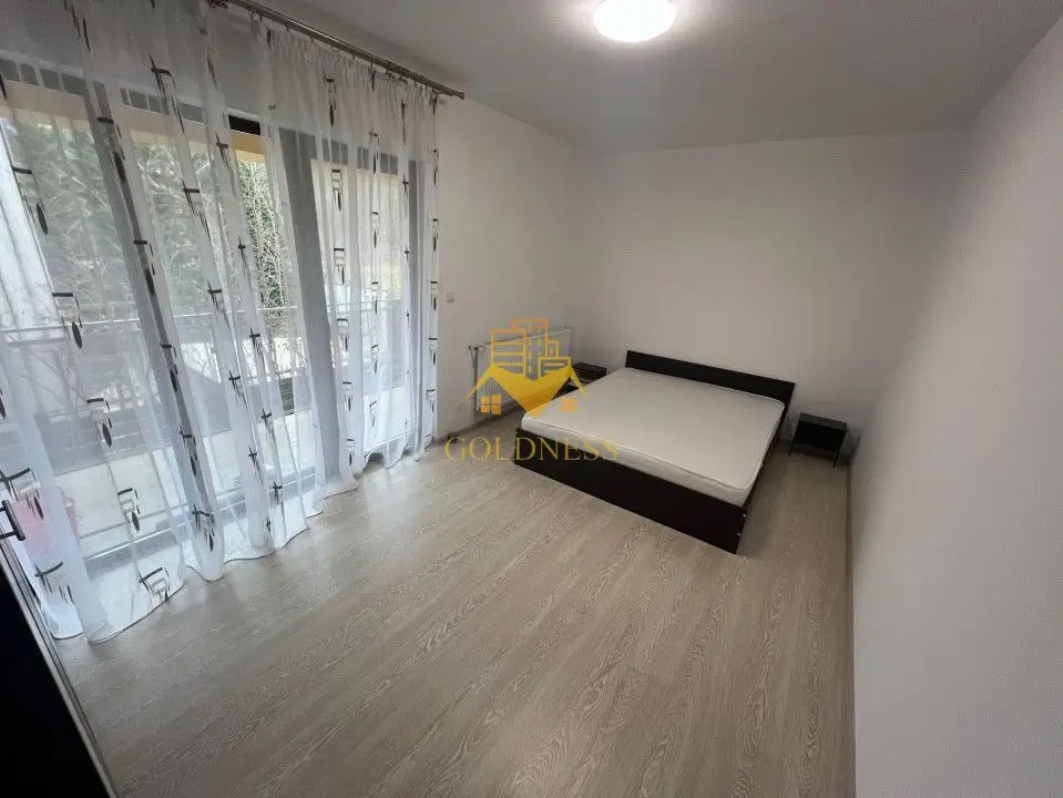 2 camere open-space, Parcare, Cartier Manastur, Zona Campului