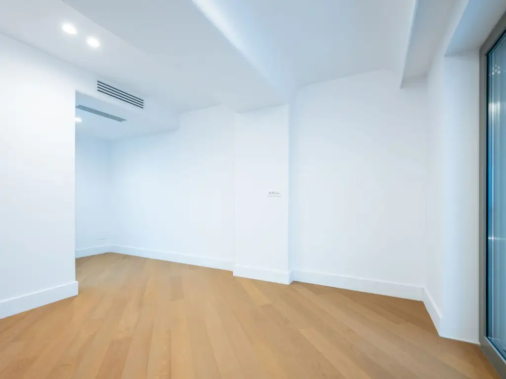 CORTINA 126 | Apartament exclusivist | Vedere dubla | 2,900 Eur/mpc | LUX