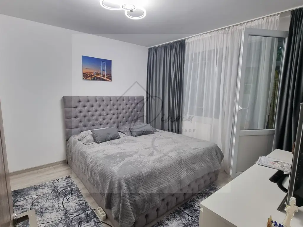 Comision 0% I Apartament 3 camere Piata Resita I Etaj 3/4 I Centrala