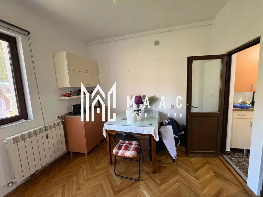 Apartament de vânzare Sibiu | 3 camere | Ultracentral, garaj, 2 pivnițe