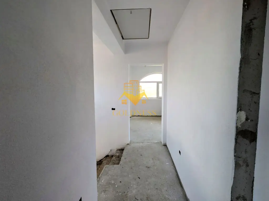 Comision 0%! Vila, 4 Camere, Dezmir, Constructie Noua, 450 mp, 4 Bai