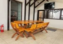 Vilă 5 dormitoare, 4 băi, 2 248mp teren, piscină. Preț: 229 000 E.