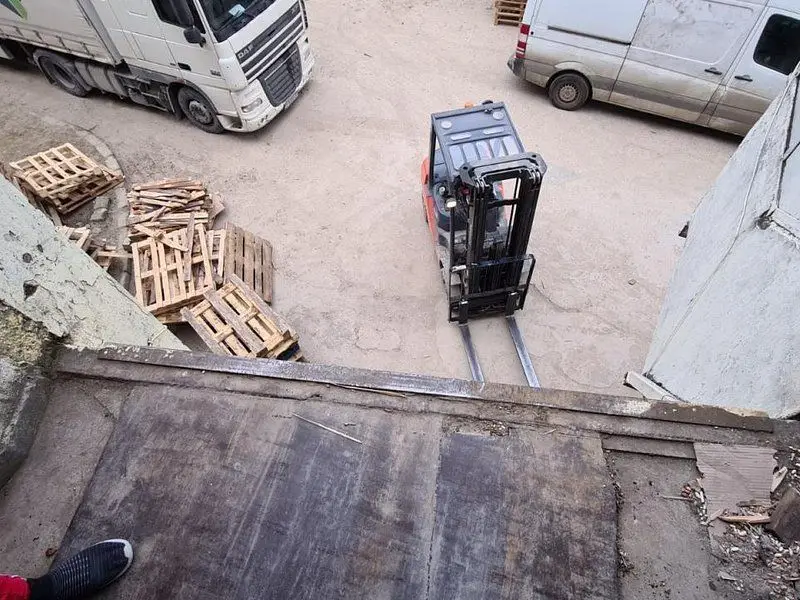 Drumul Intre Tarlale spatiu productie 1350 mp