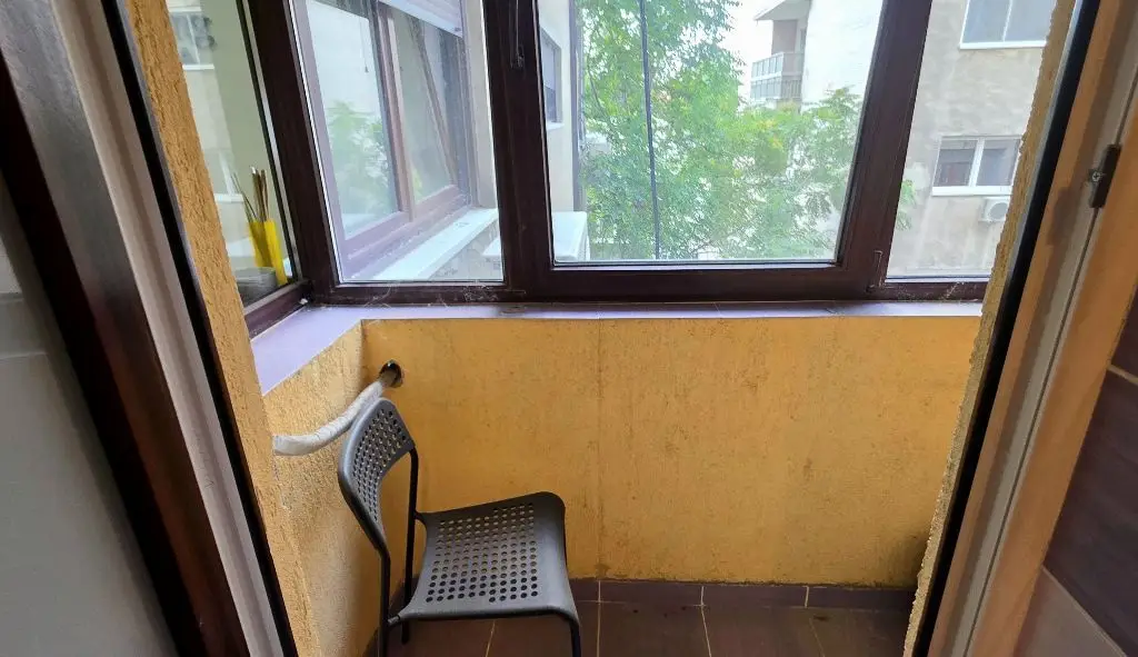Dacia apartament 4 camere nemobilate de inchiriat