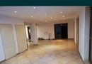 De vanzare casa 330 mp