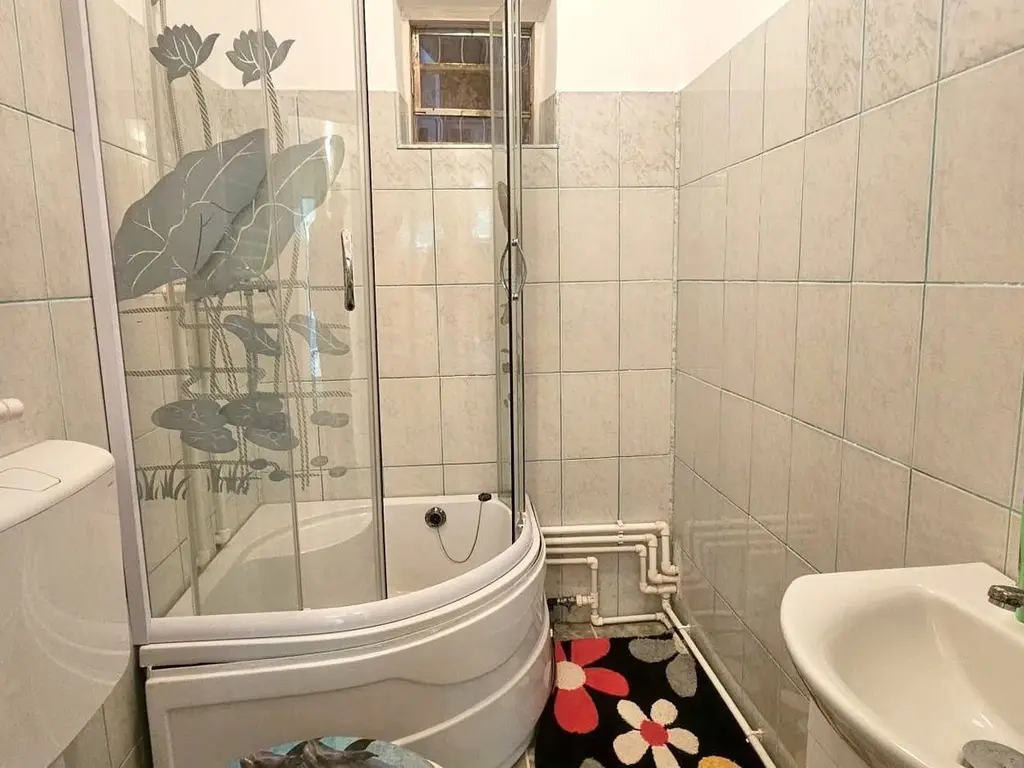 Casa la sol cu teren 1055 mp si livada - Vanatori, Galati