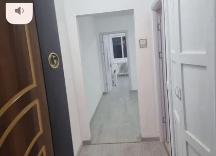 Vand apartament 3 camere