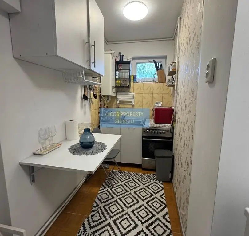 Apartament 2 camere de vânzare – 1 Decembrie 1918, Oinac