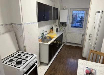 2 camere decomandate, balcon, Zona Manastur, Lukoil, BAM Market