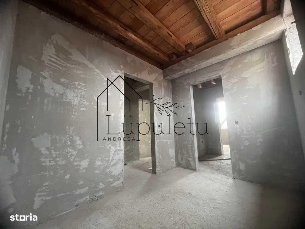 Proprietate unică D+P+E+M, Complet Renovată în 2025 | V.Aaron |