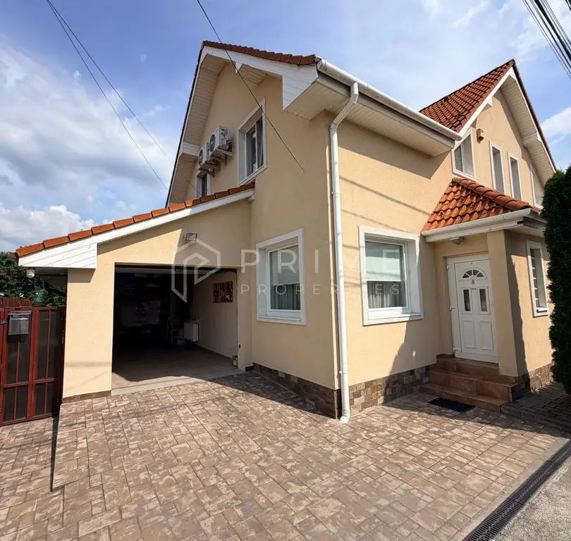 Duplex modern | Complet Mobilat și Utilat I Curte amenajată I Unirii