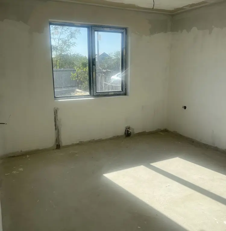 Casă domnesti 4 camere 2 băi