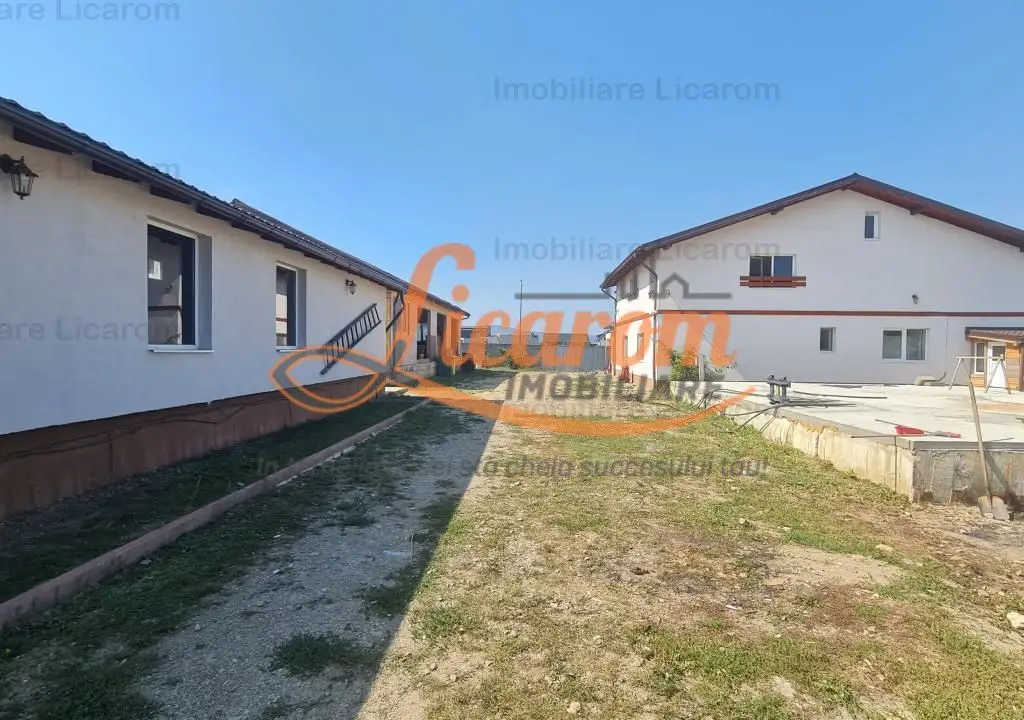 Proprietate in Cristian cu trei constructii+o fundatie,450000euro