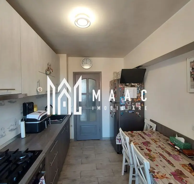 Apartament 3 Camere | Decomandat | 2 Bai | Lift | Terezian
