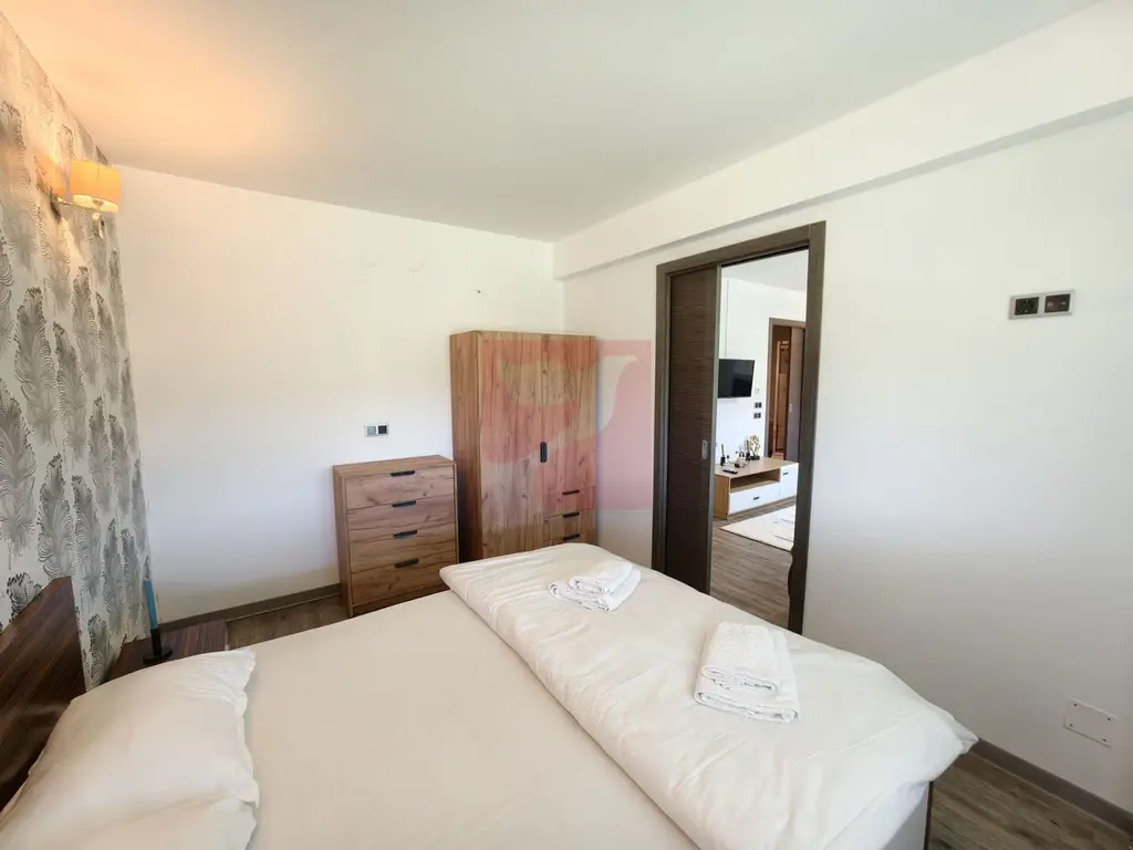 2 apartamente intr-unul singur!
