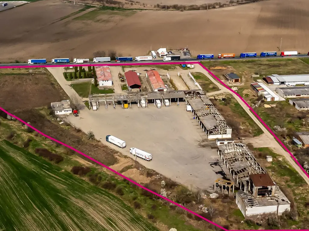 4,2 ha Teren DN7 Nădlac pentru Parc Logistic