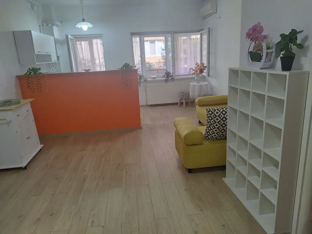 Garsonieră de vânzare – Prelungirea Ghencea, Cartier Primăvara