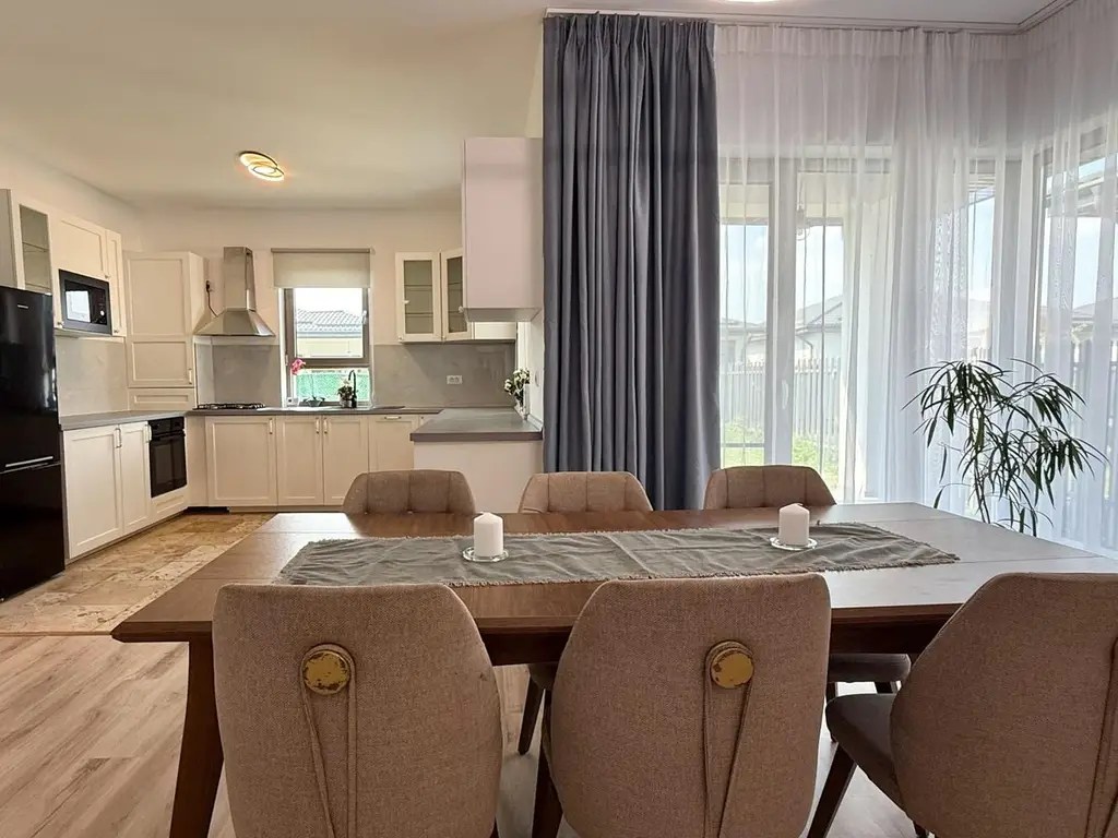 Nature&Comfort**4 Room Villa Corbeanca**Commission 0%
