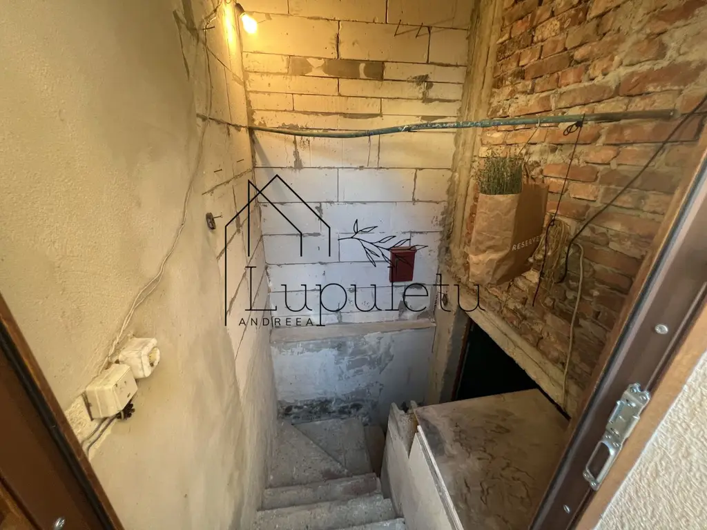 Casa Spațioasă | 140 MPU |3 Dormitoare | Piața Cibin