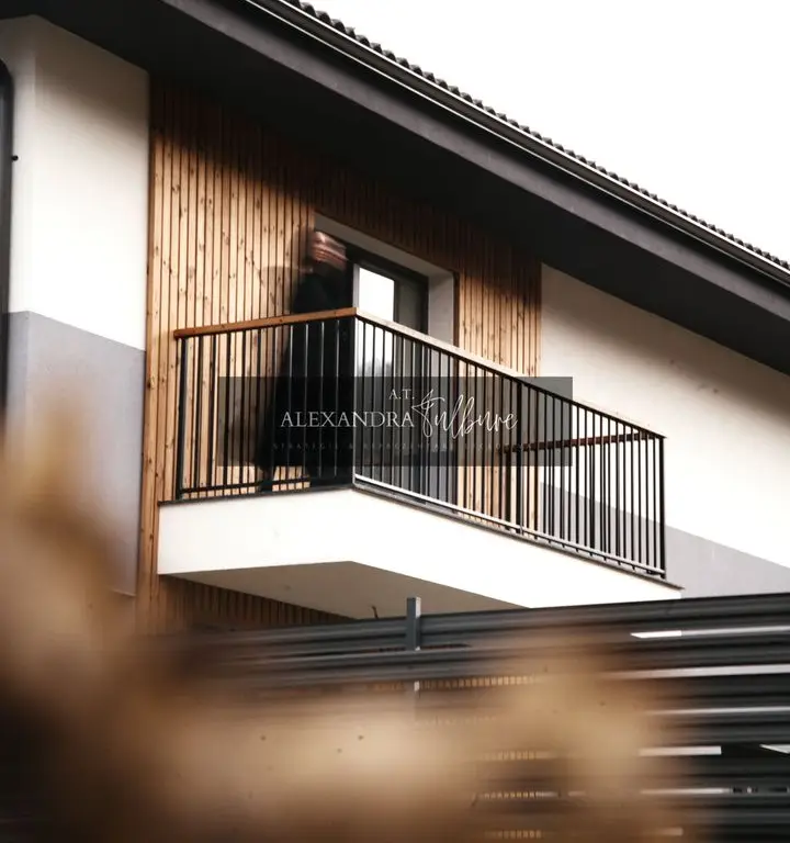 Duplex 4 camere | 120 mp utili | 180 mp curte | P+ET+POD | Floresti