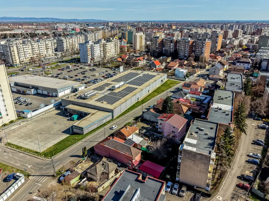 Casă spațioasă în mijlocul orasului, Str. Constantin Brâncuși