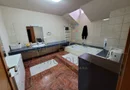 Casa individuala. Mobilata si utilata. Dispune de toate utilitatile.