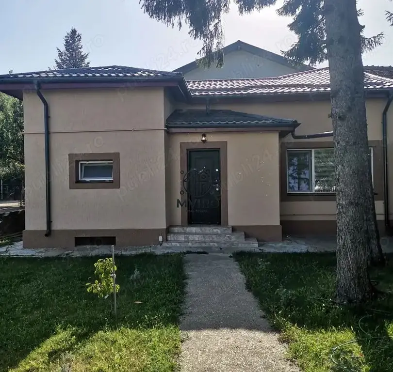 Casă de închiriat 3 camere + grădină, 2 locuri de parcare,
