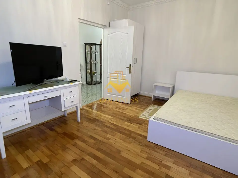 Casa individuala, 5 camere, curte, terasa, garaj, Gruia, zona Panoramic
