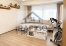 Duplex Spațios cu 3 Dormitoare și Curte Amenajată |
