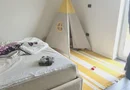 Casă superbă, modernă și complet mobilată
