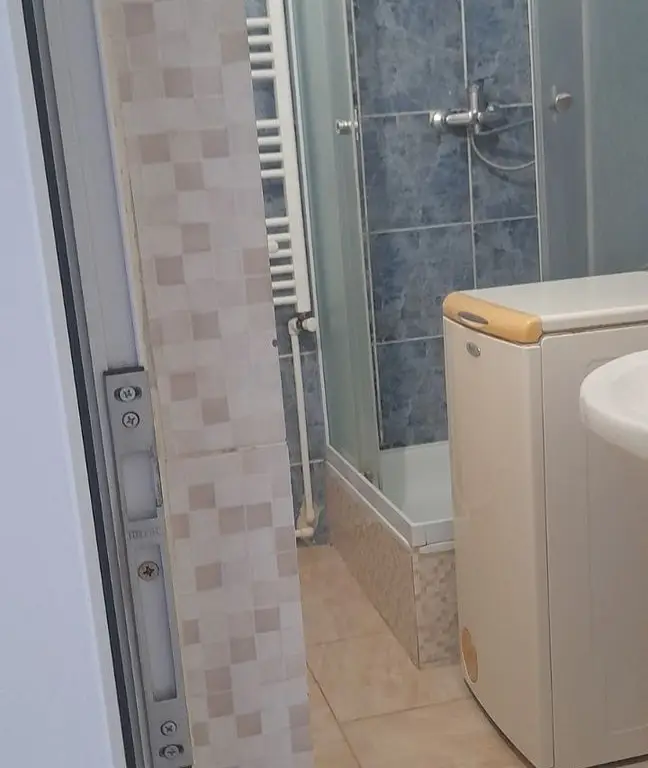 De vanzare apartament cu o cameră str. Brăilei, et. 7, 58.000 euro