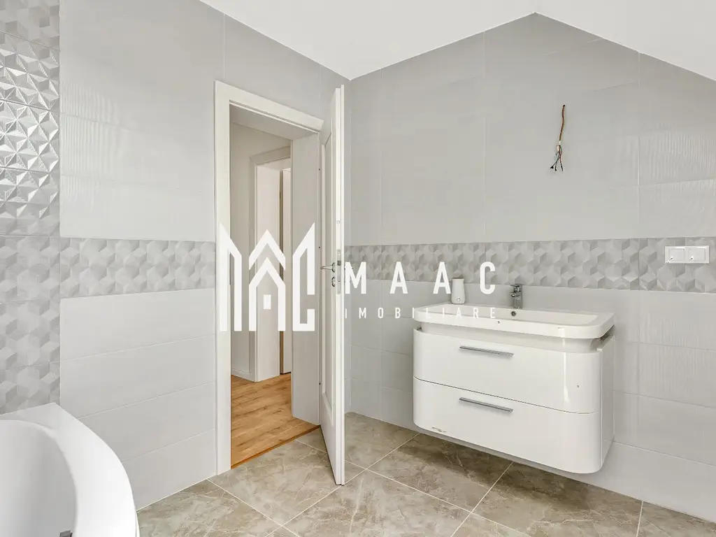 Casa 5 camere | Moderna | Teren 1036 MP | Tocile
