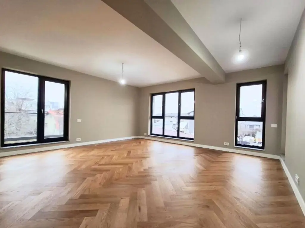 Băneasa Aviației Sector 1apartament spațios cu 3 camere nou