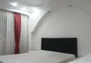 De inchiriat apartament cu 3 camere, I. C. Frimu, etaj 3, 450 euro