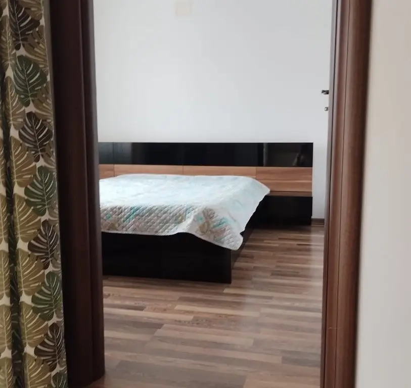 Ag BRASADAS închiriază ap 2 cam Etaj2/3 din 2010 sup. 65mp