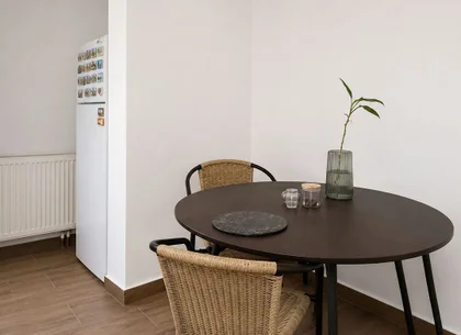 Apartament cu 3 cam complet renovat, 74 mp, 2 băi, Complex Studentesc