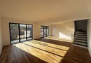 PROPRIETAR Casa Individuala P+1+M Noua la cheie /Doi cocosi Straulesti
