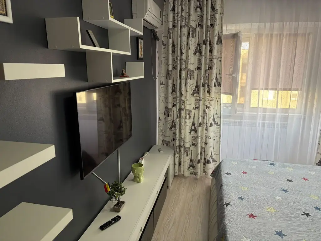 De vanzare apartament cu 2 camere, renovat, etaj 4 , Mazepa 1, 85.000 euro