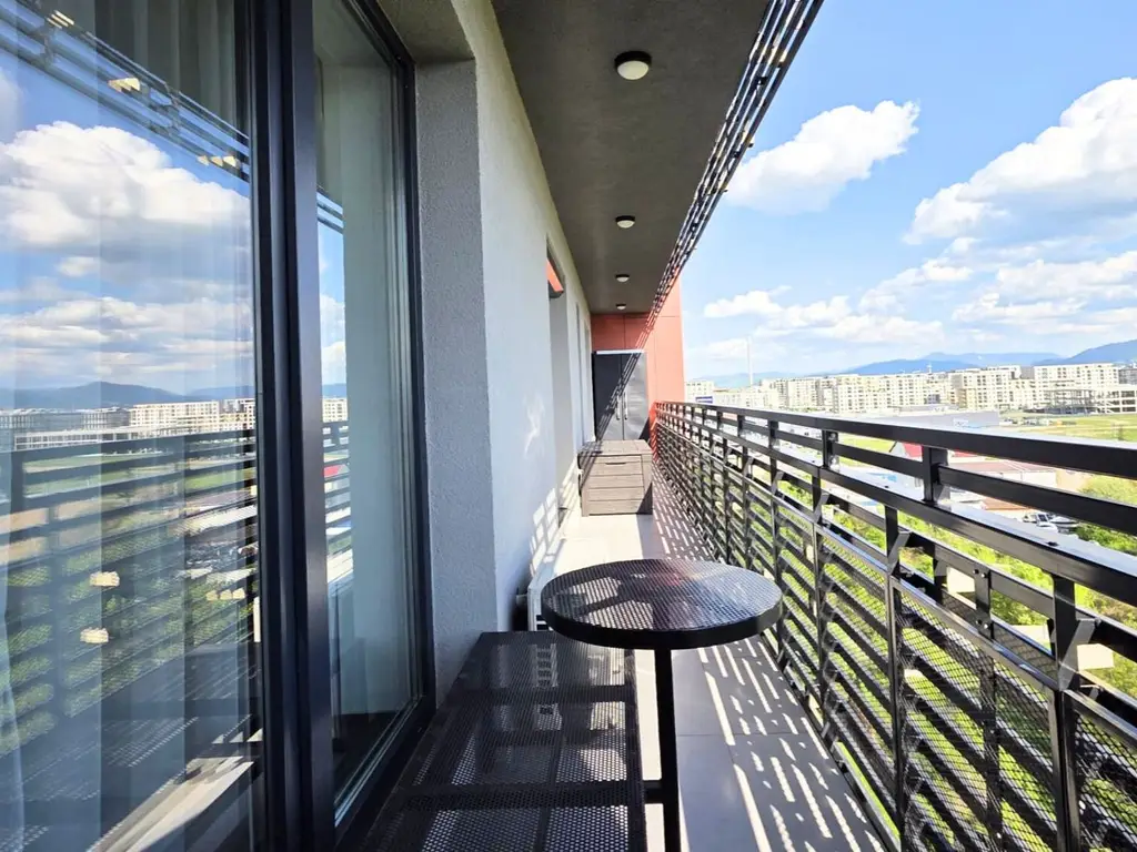 Apartament 3 camere de închiriat vedere spectaculoasă spre Tâmpa Qualis Coresi